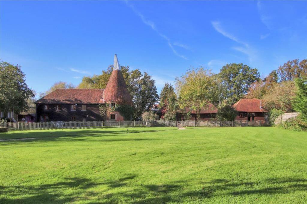 Charming Picturesque Cottage - Nr Tenterden & Rye, Pets Welcomed Rolvenden Exterior photo